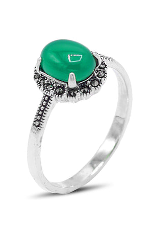 Oval Model Silver Triple Jewelry Set With Emerald (NG201021929)