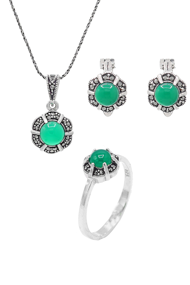 Floral Model Silver Triple Jewelry Set With Emerald (NG201021930)