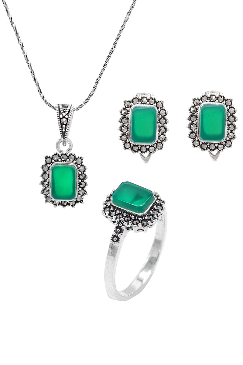 Rectangle Model Silver Triple Jewelry Set With Emerald (NG201021931)