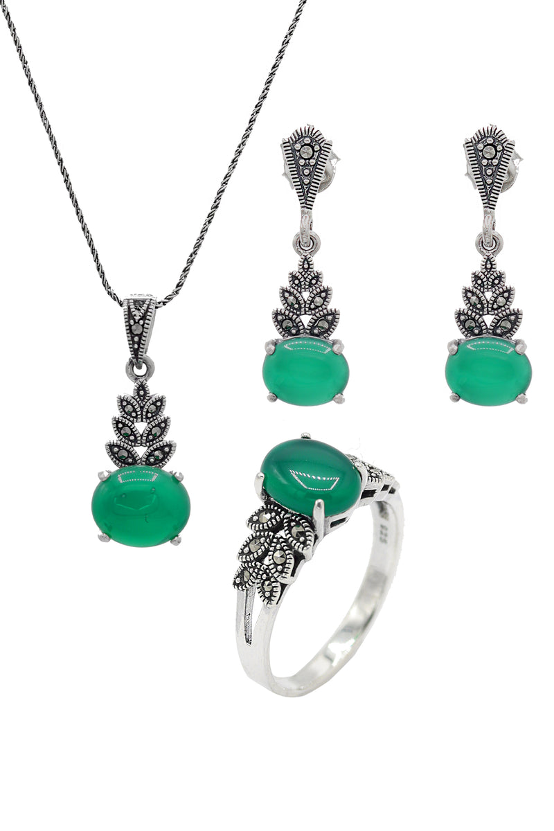 Leaf Model Silver Triple Jewelry Set With Emerald (NG201021934)