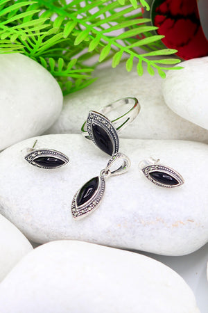 Slanting Model Silver Triple Jewelry Set With Onyx (NG201021954)